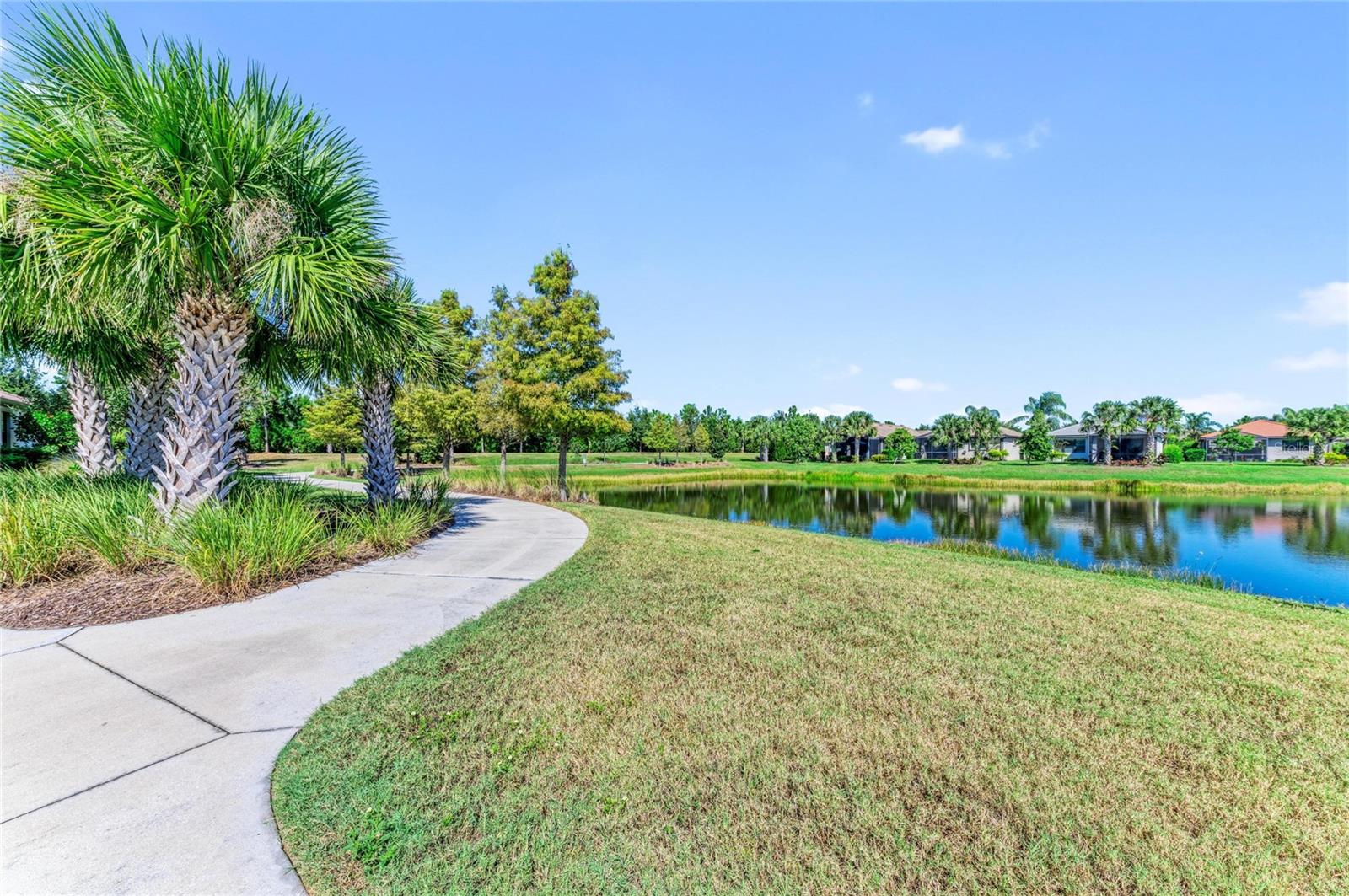 Image 9 of 54 For 17002 Hampton Falls Terrace