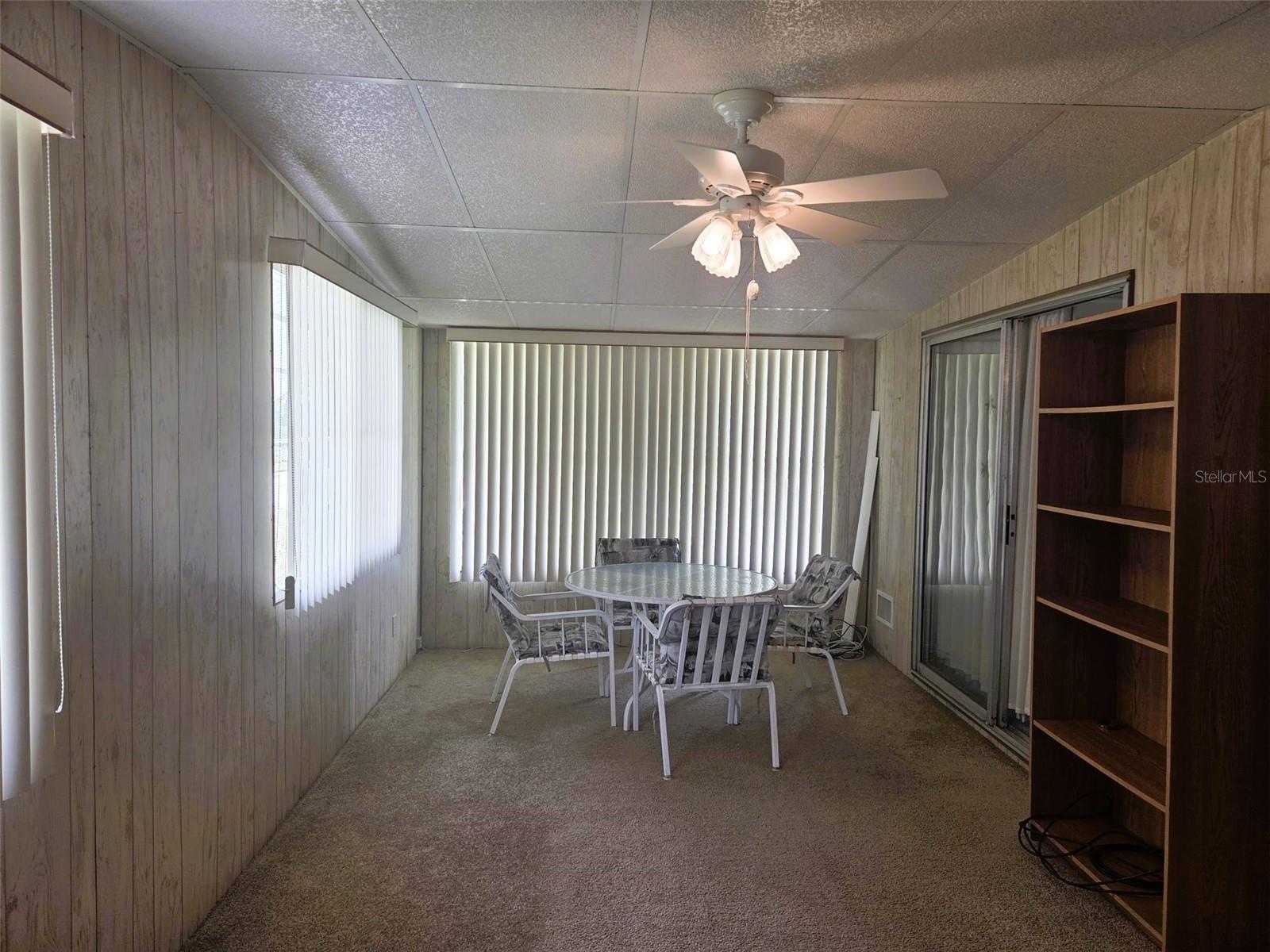 Image 15 of 21 For 7 White Oak Terrace