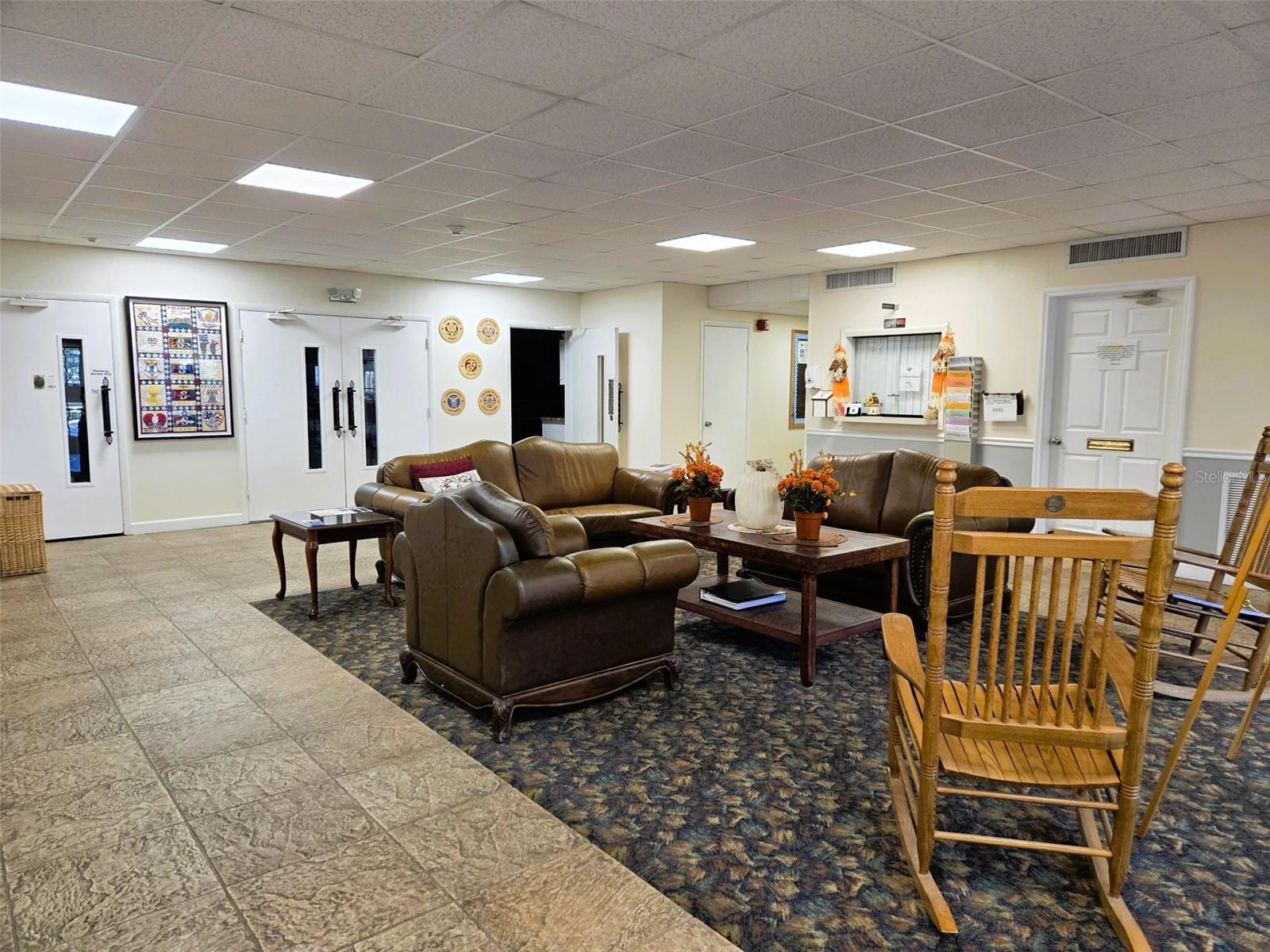 Image 36 of 38 For 7 White Oak Terrace