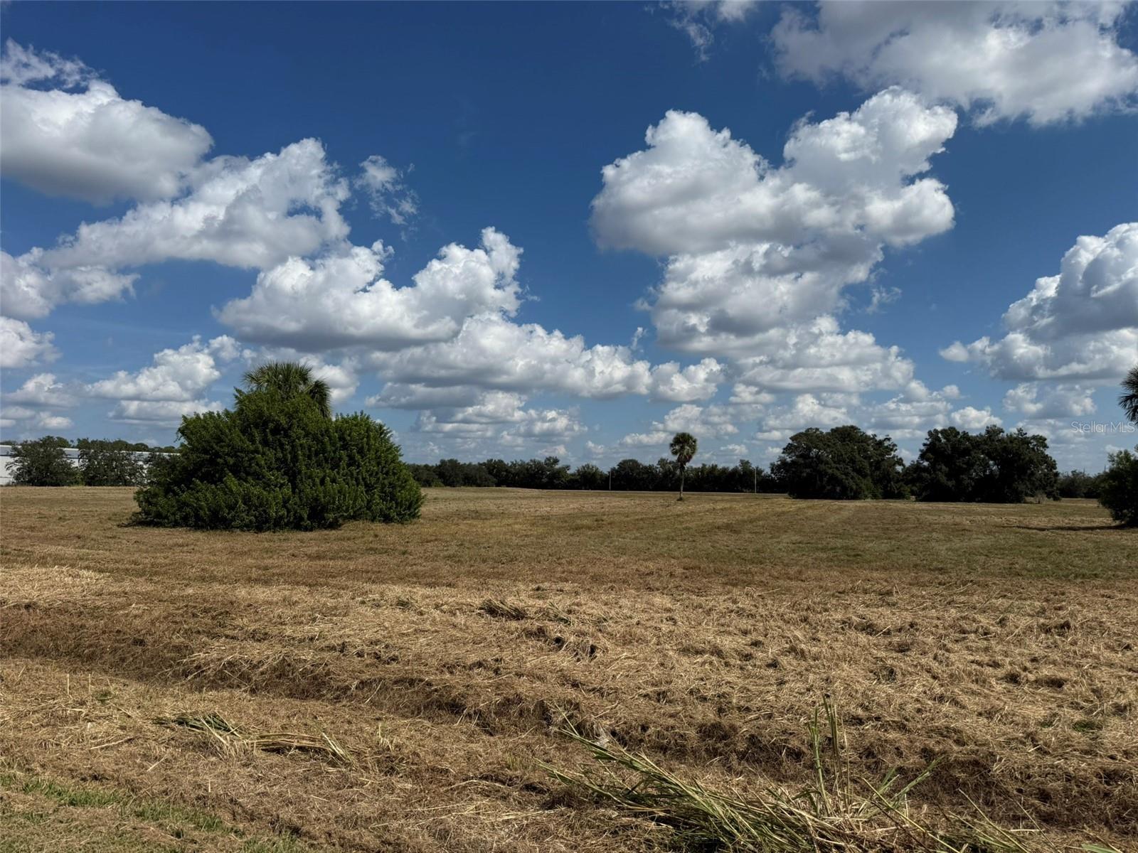 Image 14 of 47 For 6860 28th Street Circle E