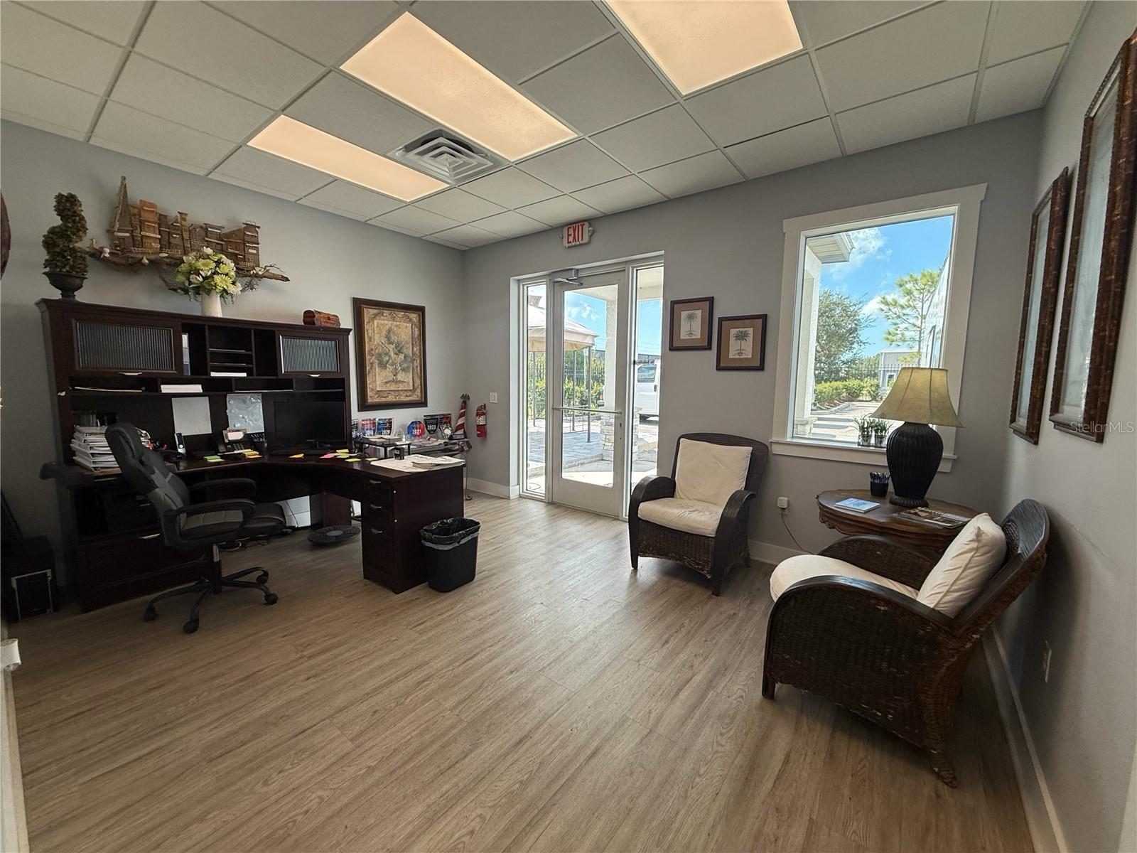 Image 33 of 47 For 6860 28th Street Circle E