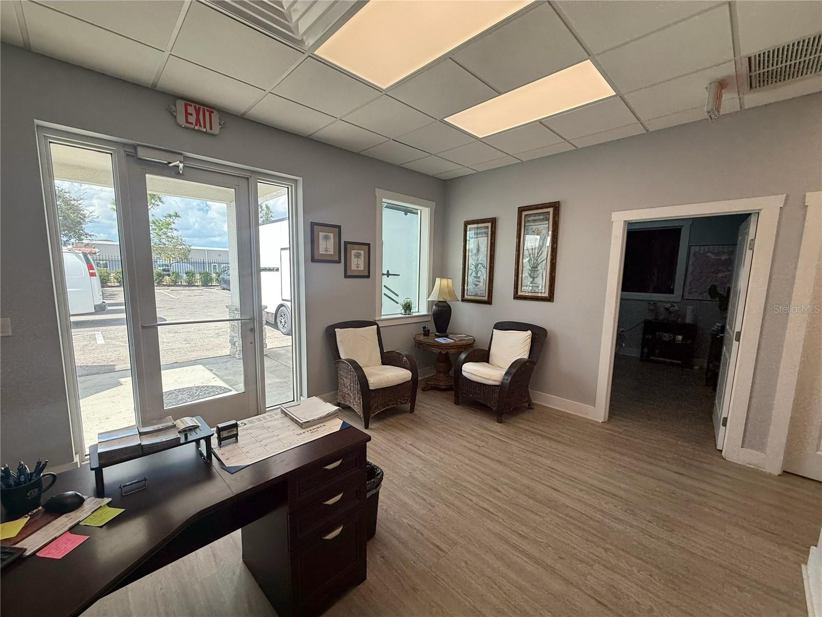 Image 34 of 47 For 6860 28th Street Circle E