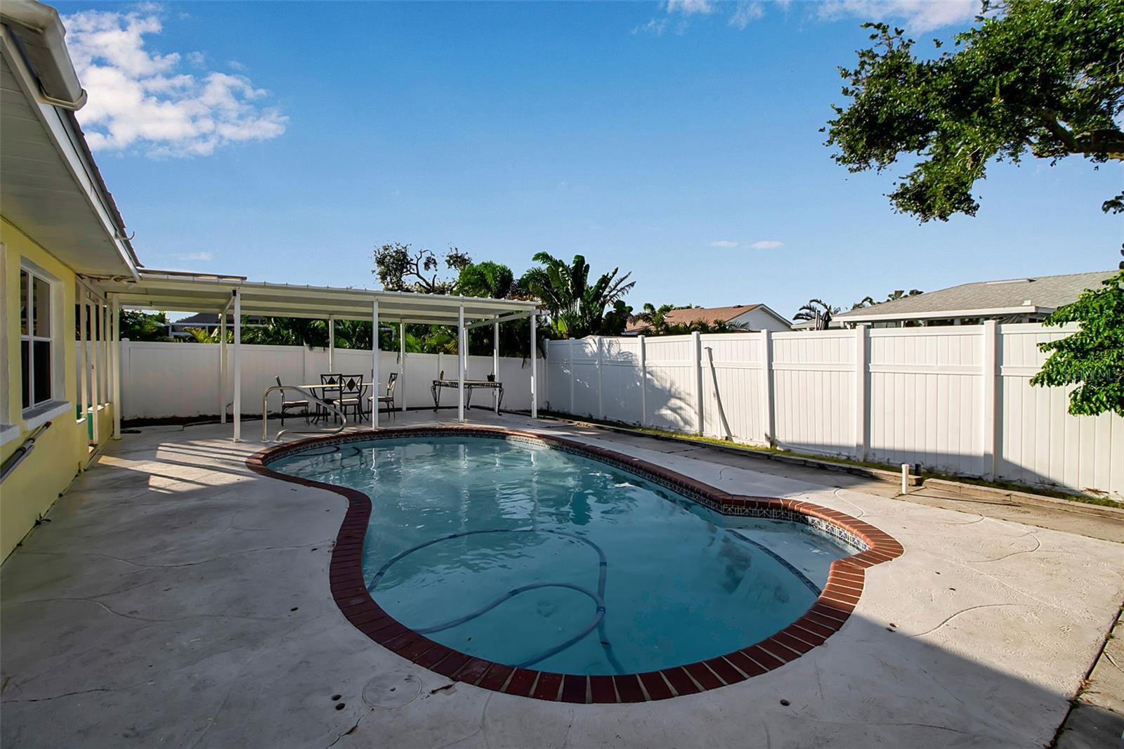 Image 16 of 17 For 8504 43rd Avenue Drive W