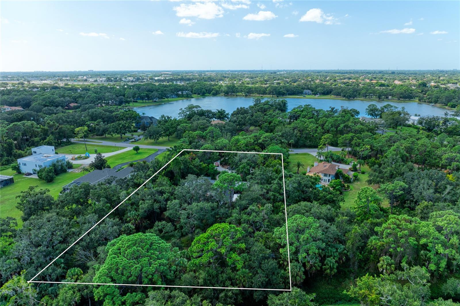 Image 5 of 13 For 4823 Hoyer Drive