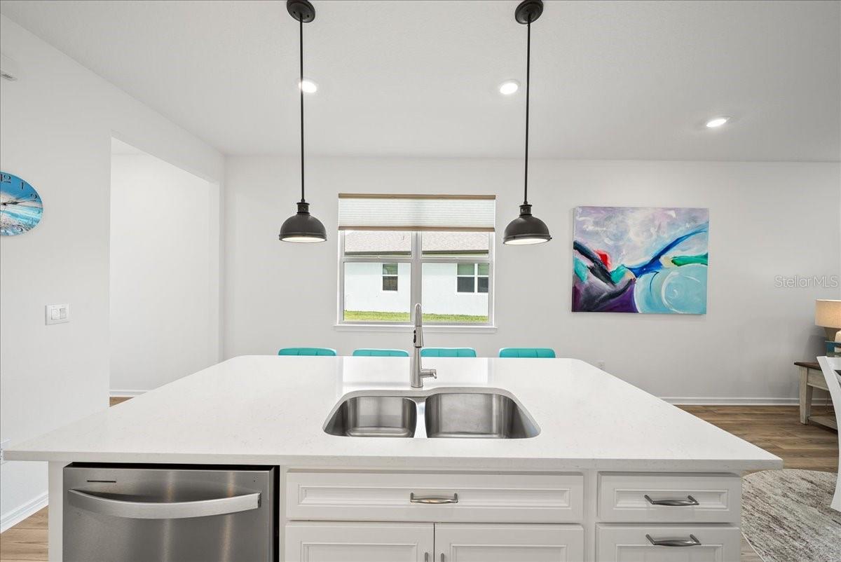 Image 11 of 68 For 9434 Ballaster Pointe Loop