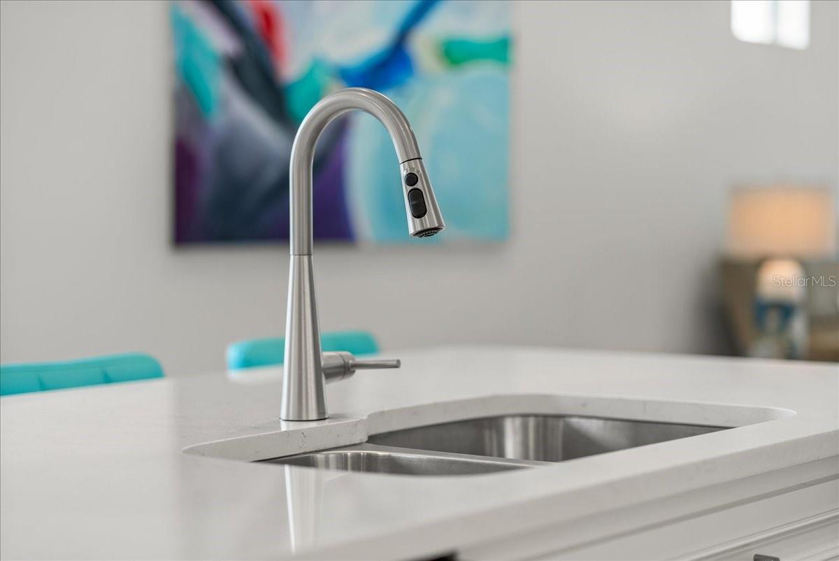 Image 12 of 68 For 9434 Ballaster Pointe Loop