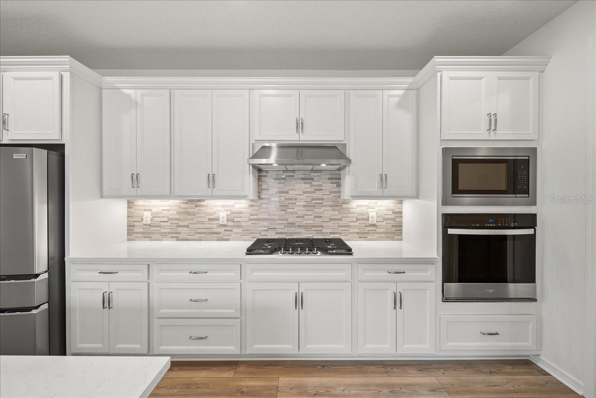 Image 13 of 68 For 9434 Ballaster Pointe Loop