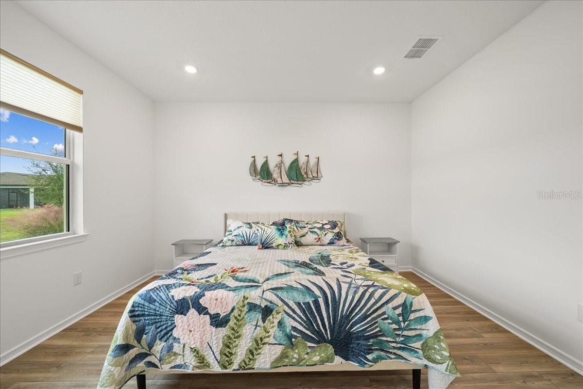 Image 26 of 68 For 9434 Ballaster Pointe Loop