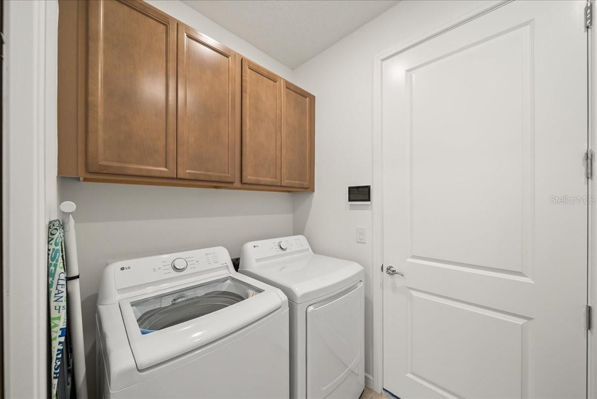 Image 41 of 68 For 9434 Ballaster Pointe Loop