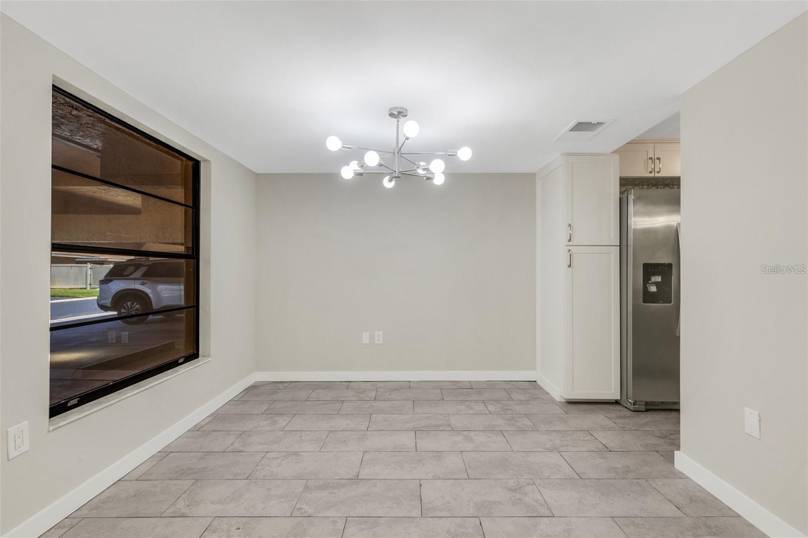 Image 12 of 33 For 2319 Beneva Terrace 2284