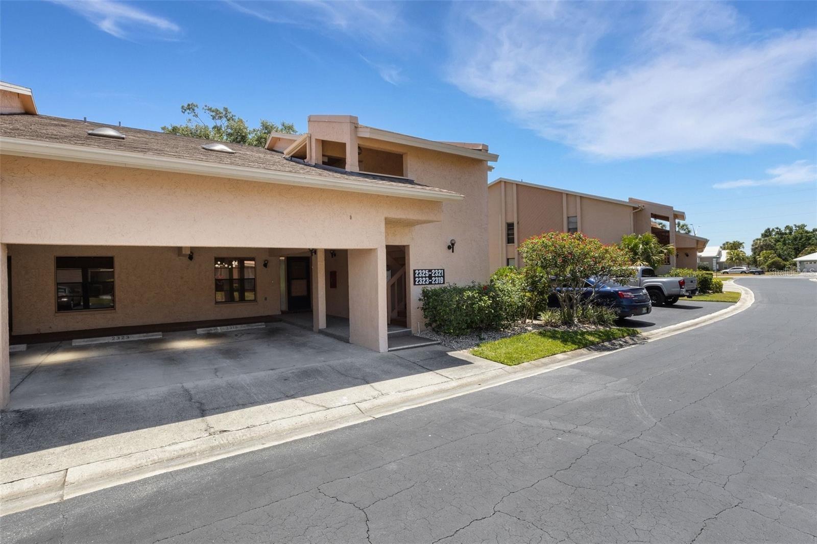 Image 2 of 33 For 2319 Beneva Terrace 2284