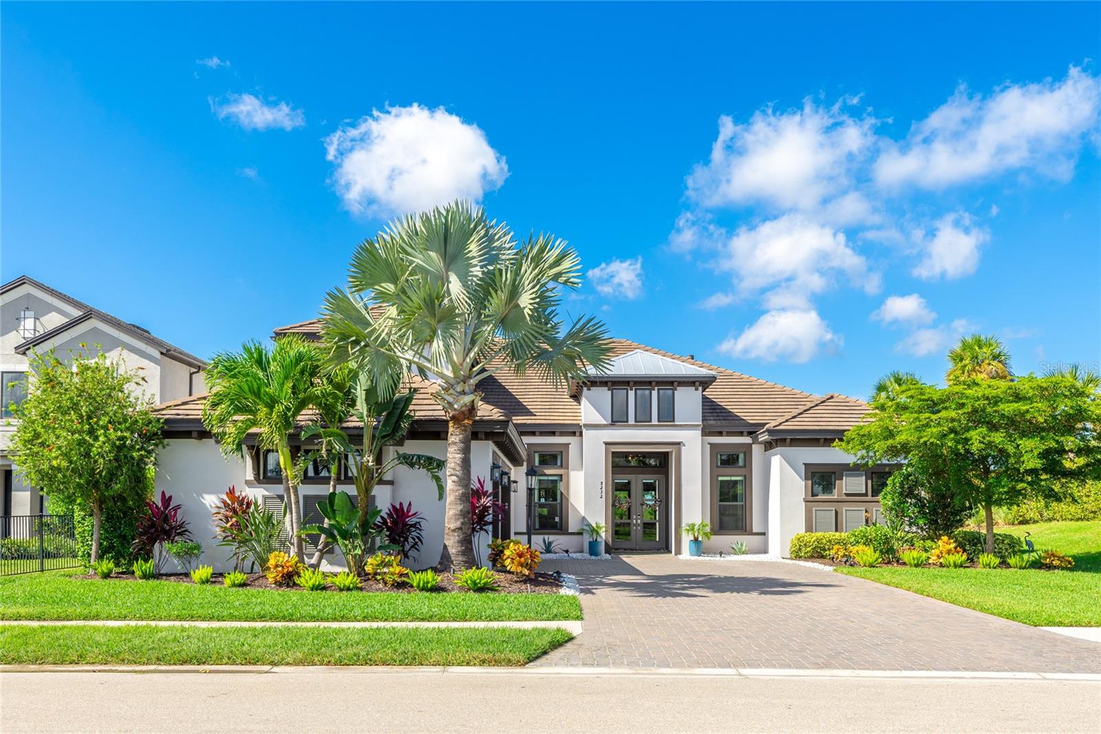 Details for 8232 Summer Night Road, SARASOTA, FL 34241