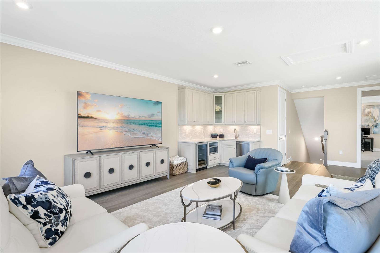 Listing photo id 29 for 8232 Summer Night Road