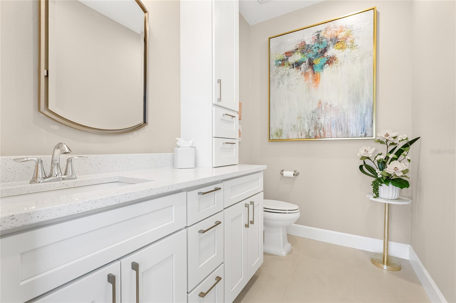 Listing photo id 32 for 8232 Summer Night Road