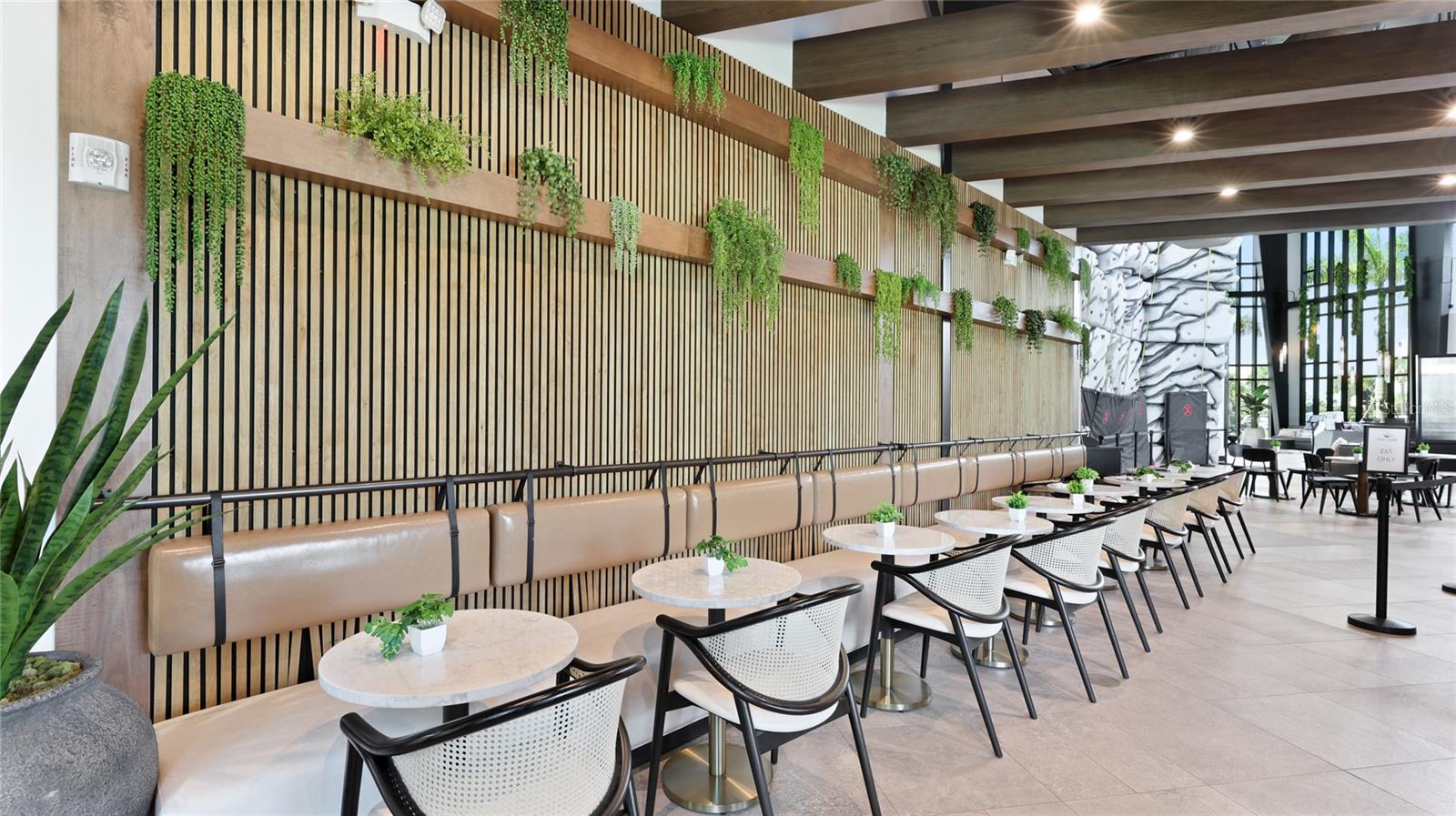 Listing photo id 64 for 8232 Summer Night Road