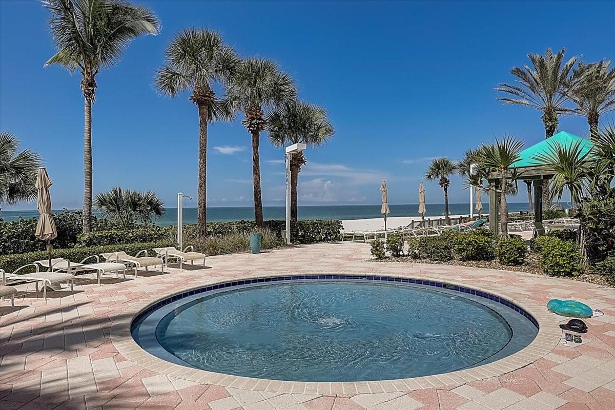 Image 27 of 49 For 1800 Benjamin Franklin Drive A202