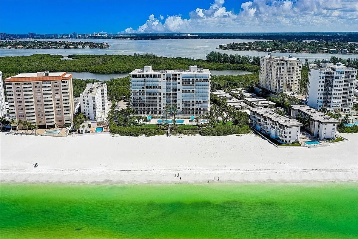 Image 37 of 49 For 1800 Benjamin Franklin Drive A202