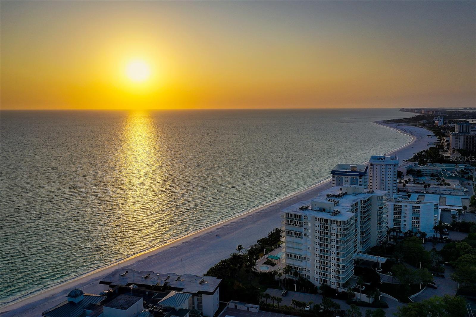 Image 4 of 49 For 1800 Benjamin Franklin Drive A202