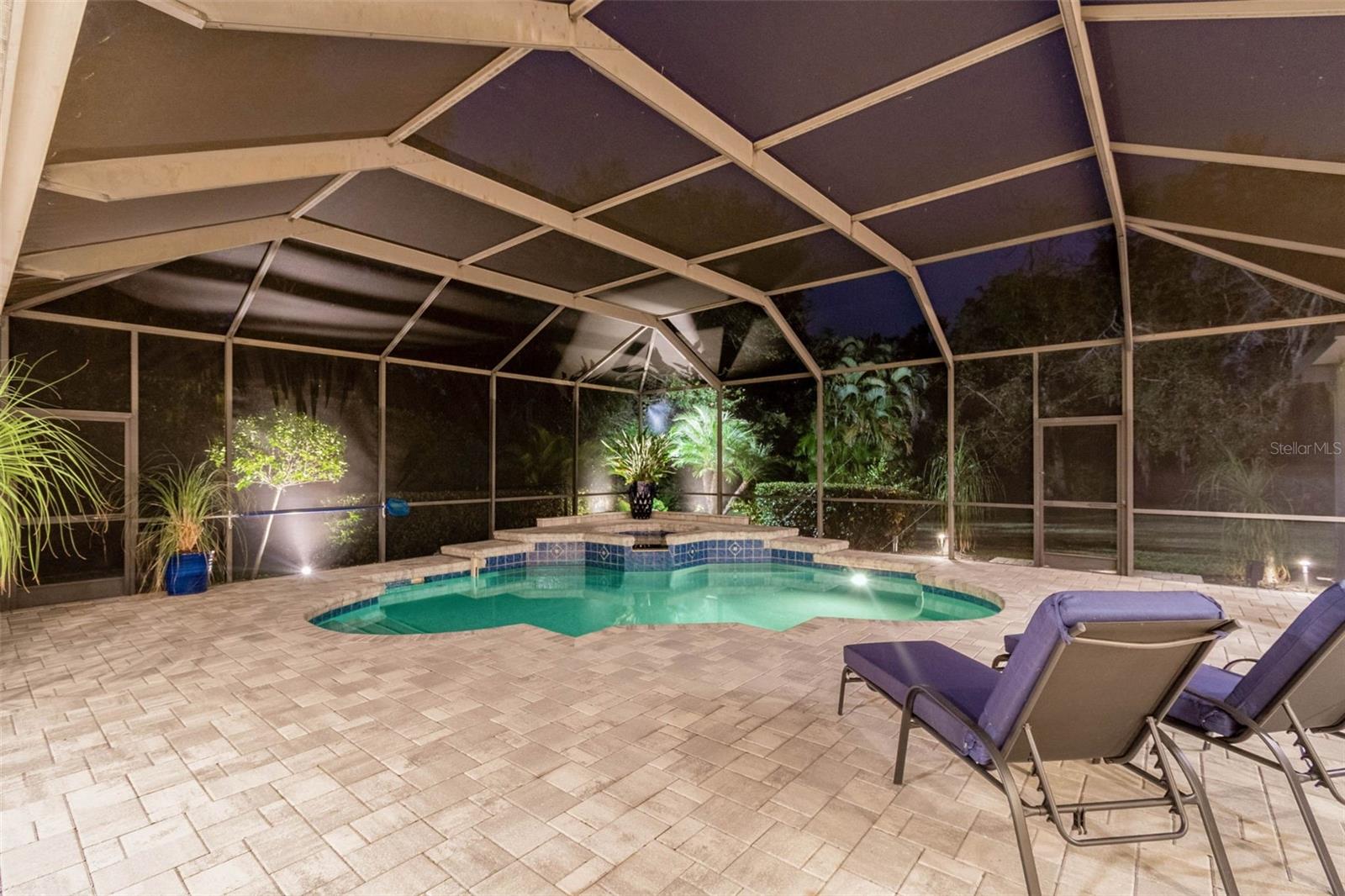 Image 19 of 97 For 2354 Little Country Road