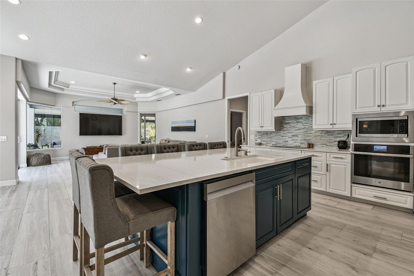 Image 34 of 97 For 2354 Little Country Road