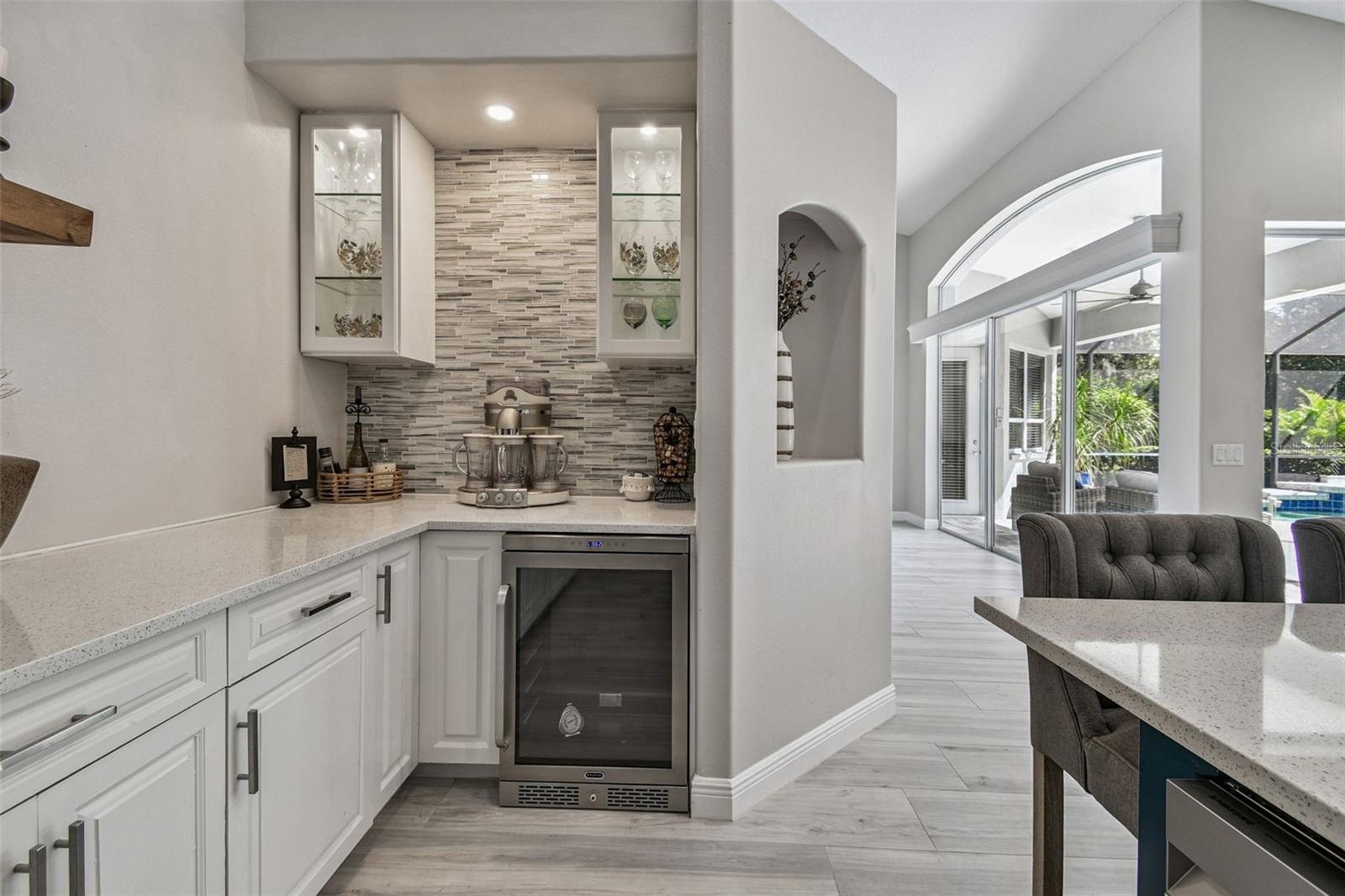 Image 39 of 97 For 2354 Little Country Road