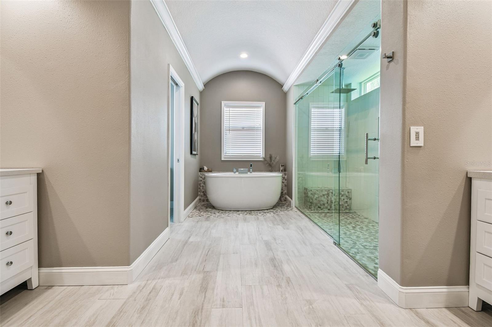 Image 44 of 97 For 2354 Little Country Road