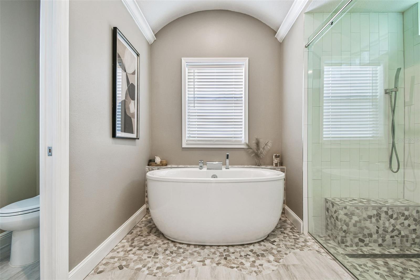 Image 45 of 97 For 2354 Little Country Road