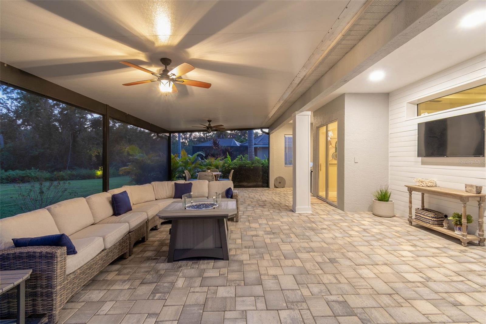 Image 5 of 97 For 2354 Little Country Road