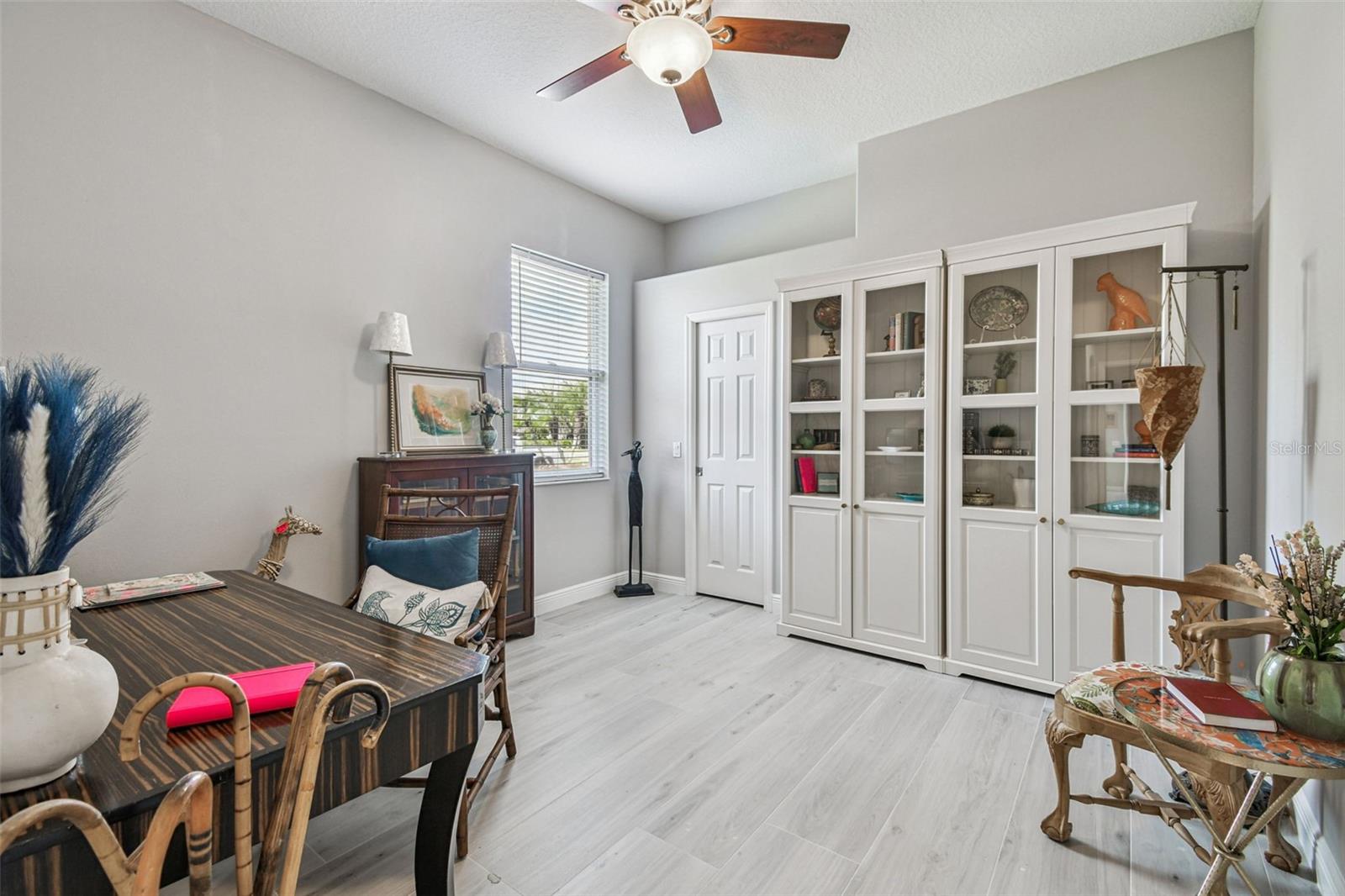 Image 57 of 97 For 2354 Little Country Road