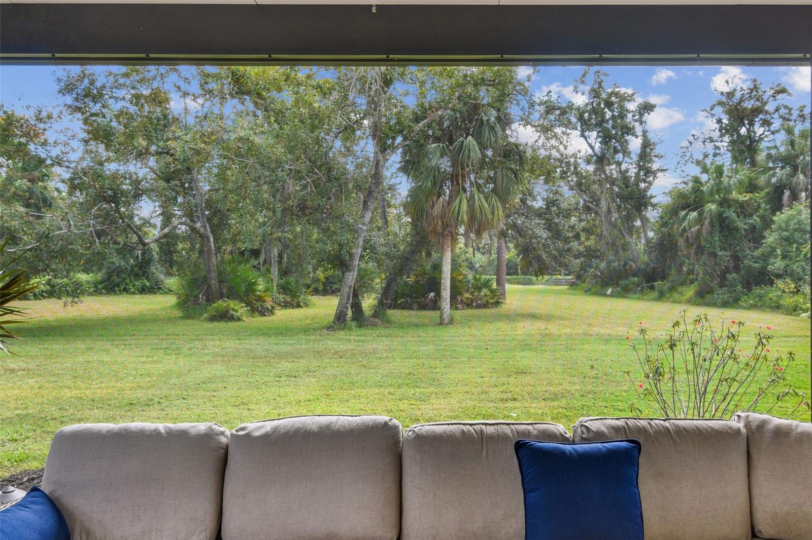 Image 77 of 97 For 2354 Little Country Road