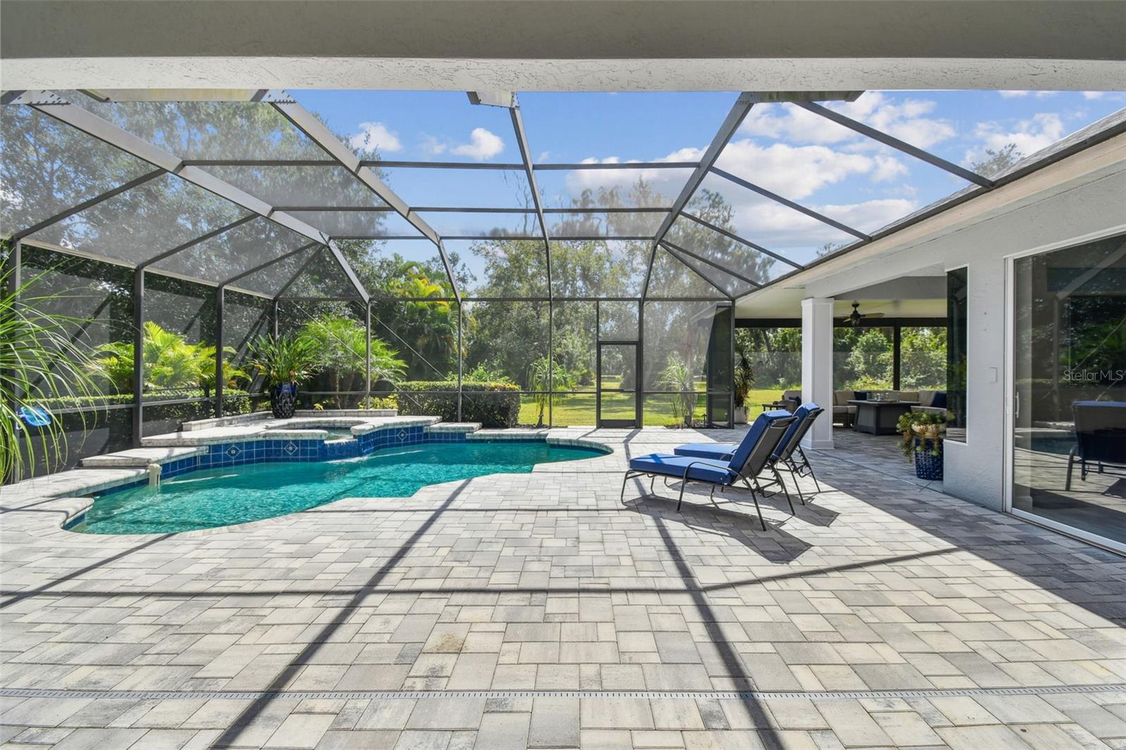 Image 80 of 97 For 2354 Little Country Road