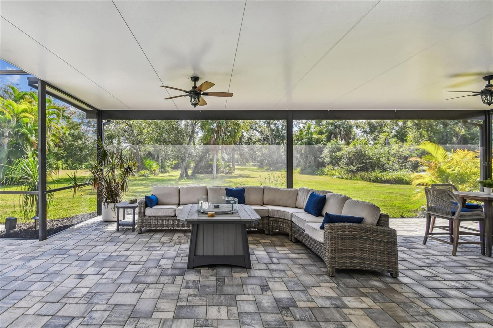 Image 81 of 97 For 2354 Little Country Road