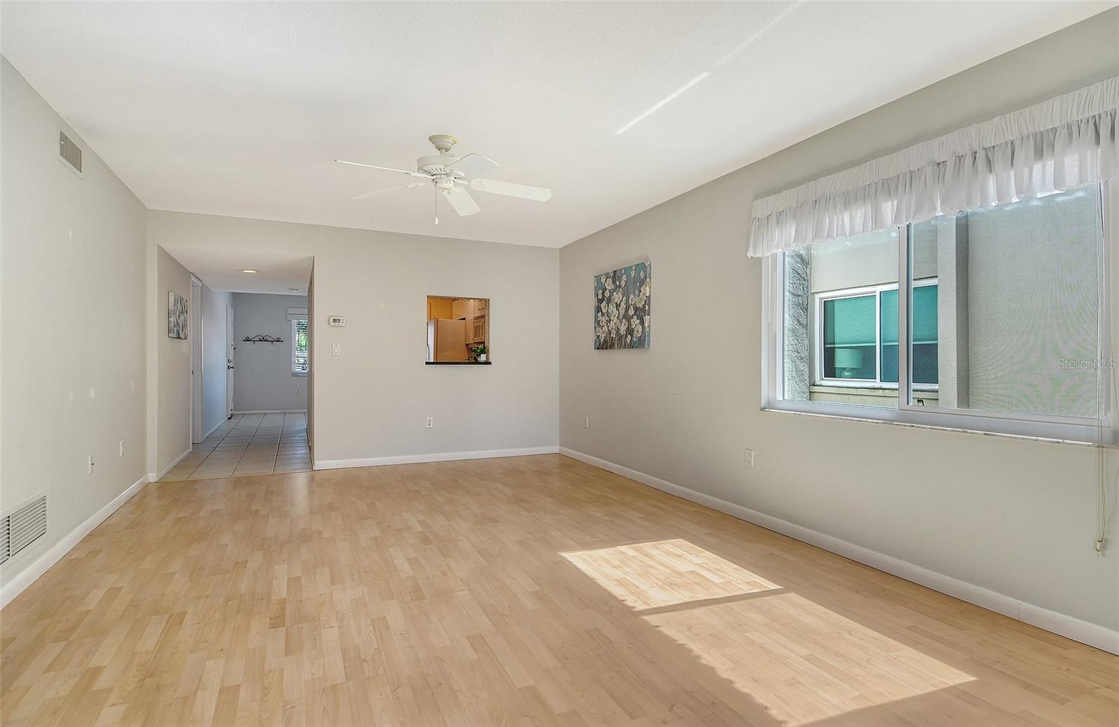 Image 12 of 32 For 260 Santa Maria Street 305