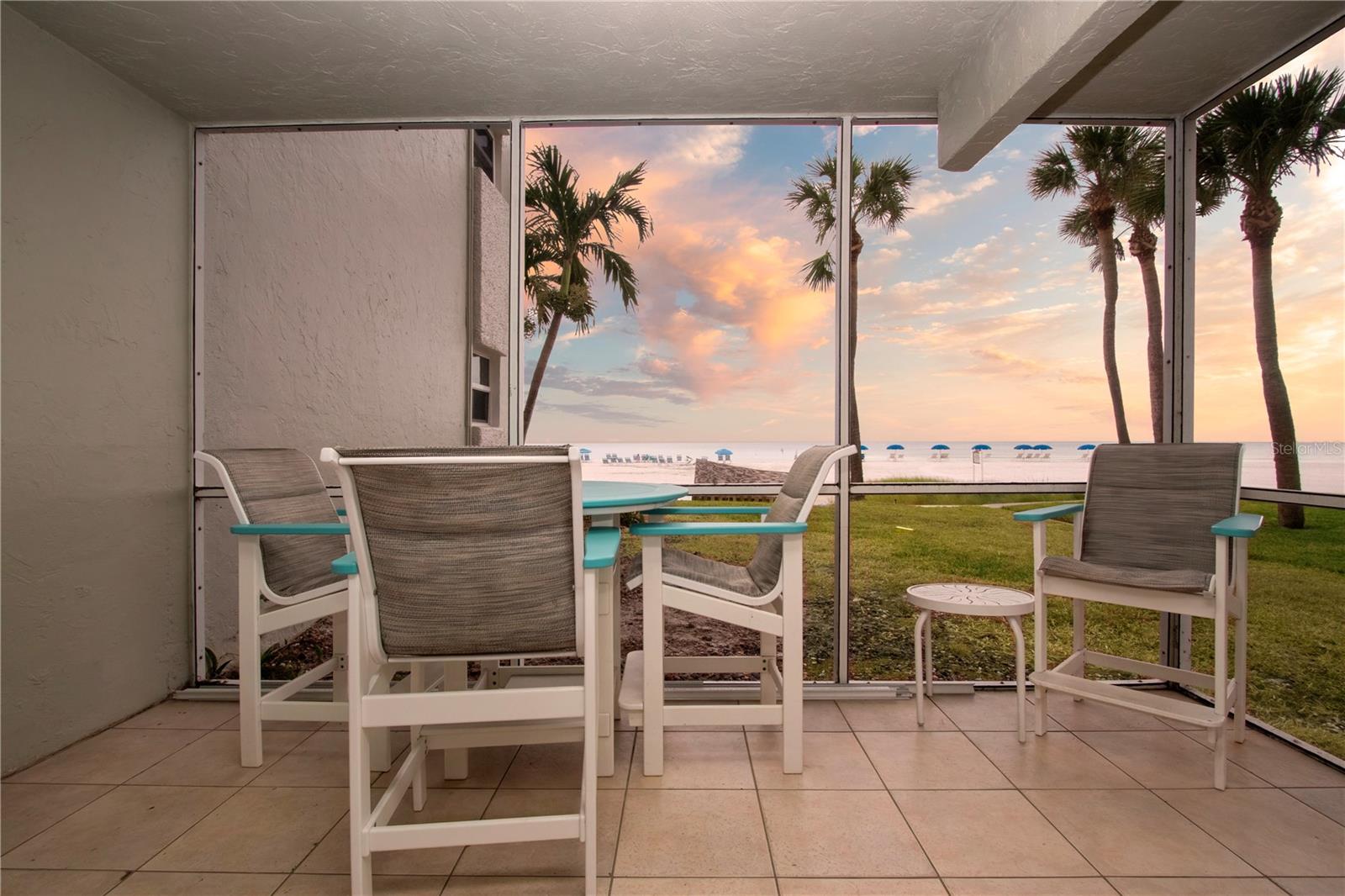 Image 18 of 54 For 6310 Midnight Pass Road 102n