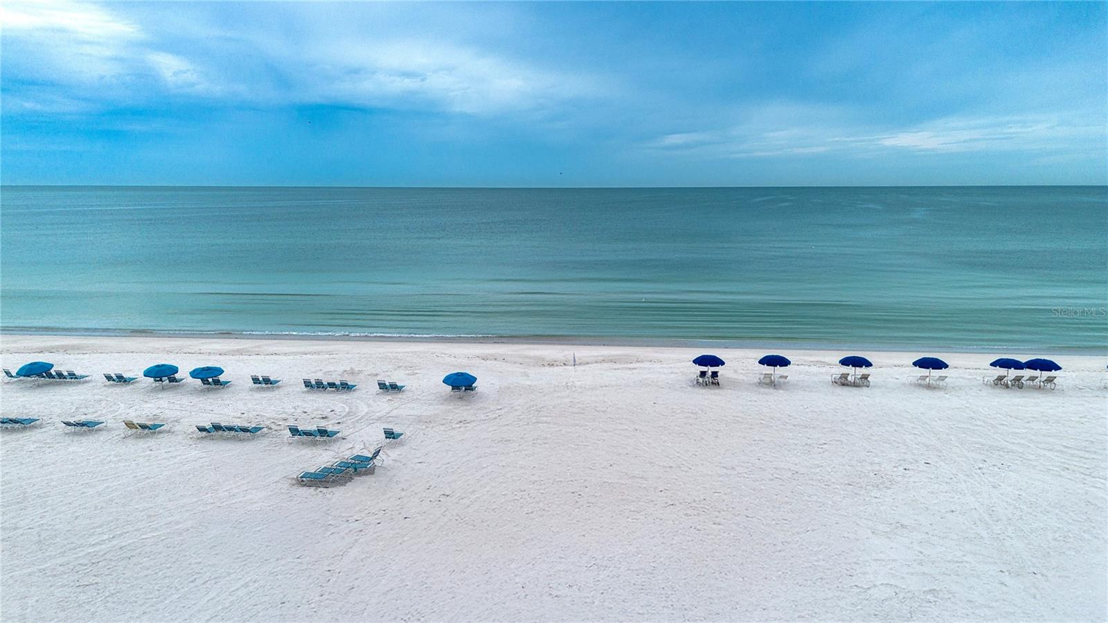 Image 50 of 54 For 6310 Midnight Pass Road 102n