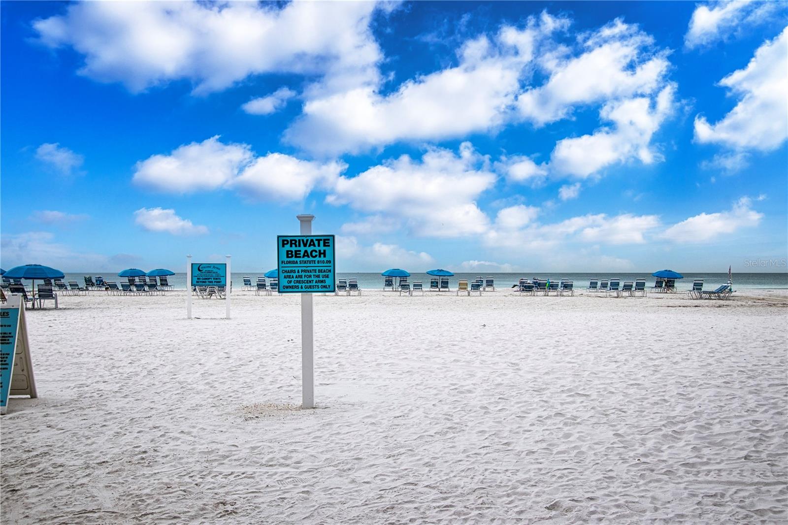 Image 51 of 54 For 6310 Midnight Pass Road 102n