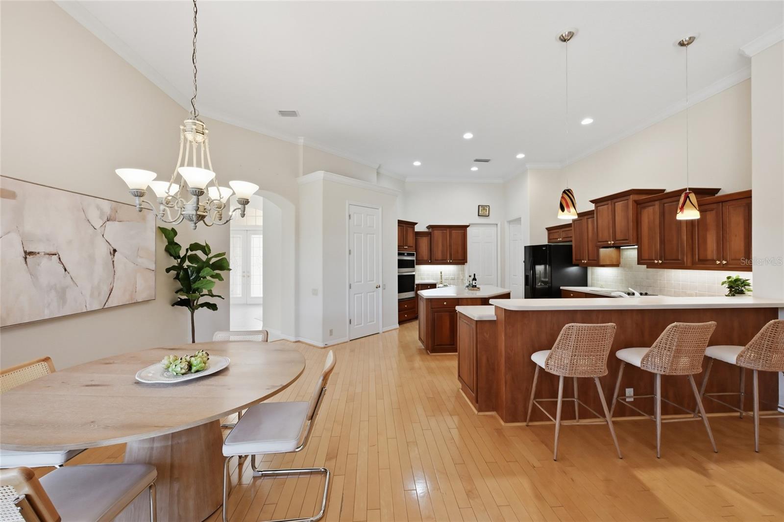 Image 15 of 63 For 7131 Beechmont Terrace