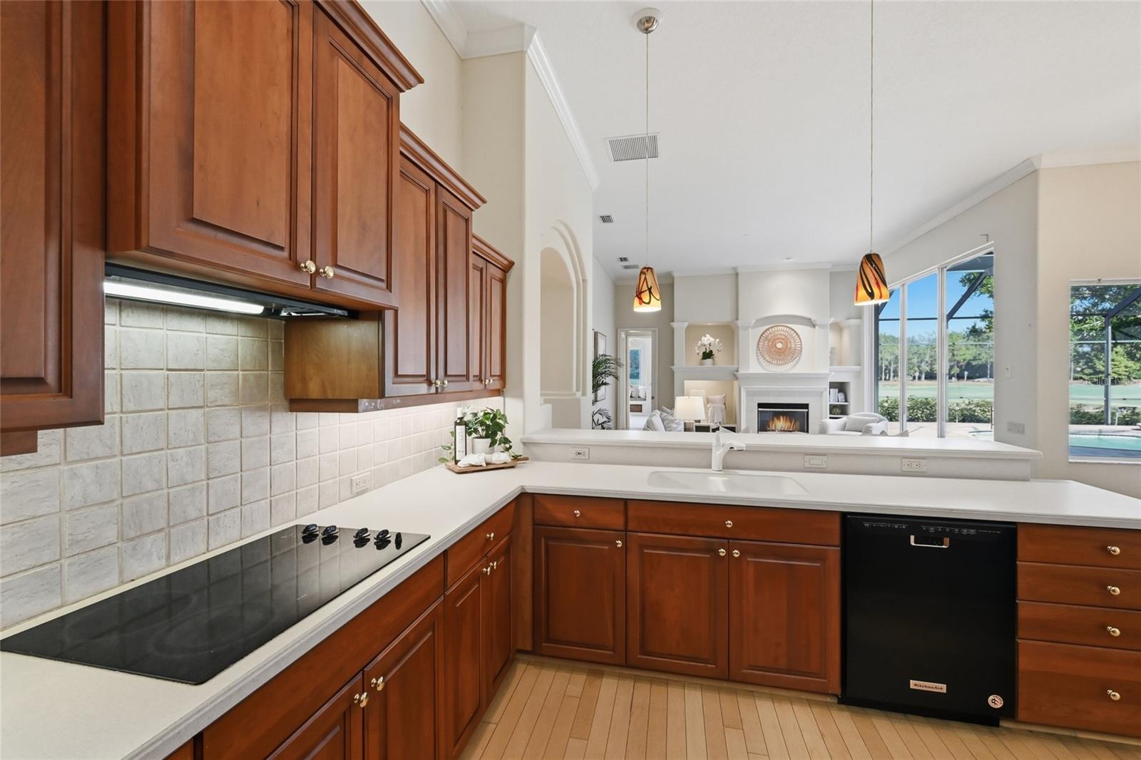 Image 17 of 63 For 7131 Beechmont Terrace