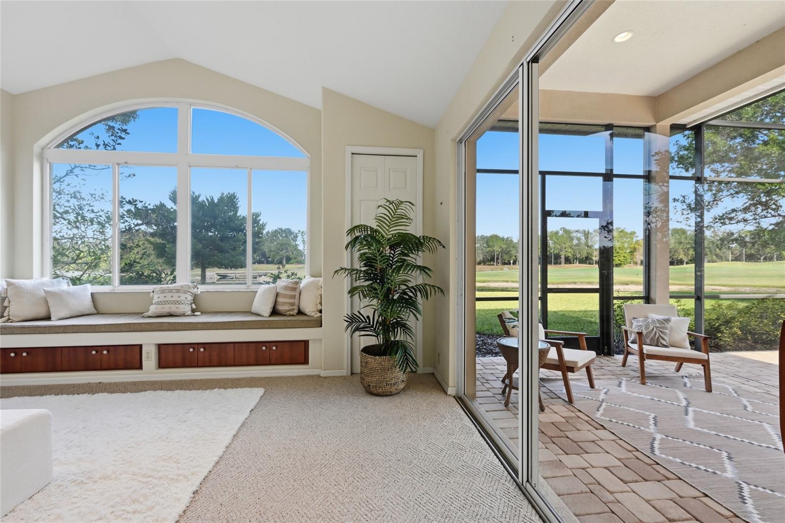 Image 18 of 63 For 7131 Beechmont Terrace