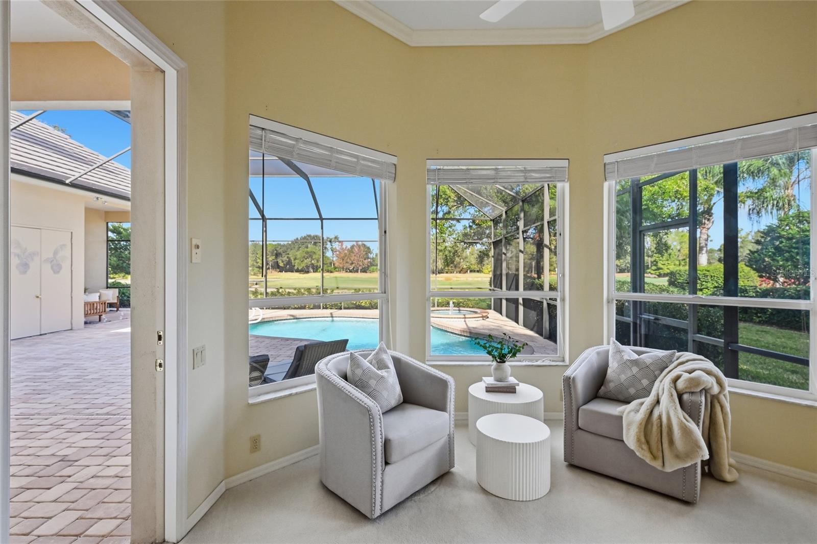 Image 27 of 63 For 7131 Beechmont Terrace