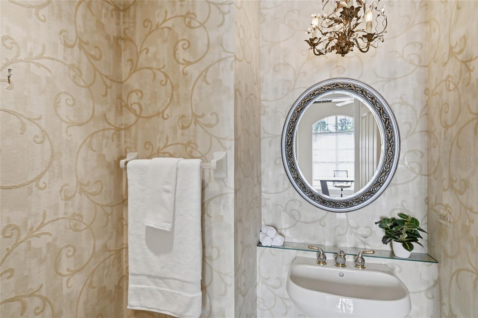 Image 36 of 63 For 7131 Beechmont Terrace