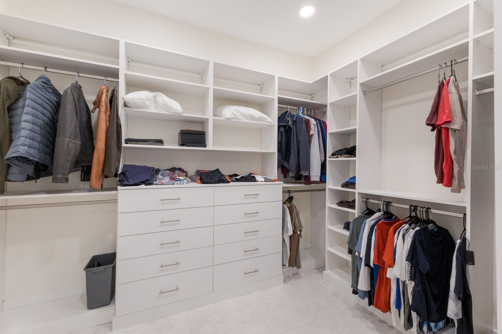 Image 27 of 69 For 569 Rountree Drive