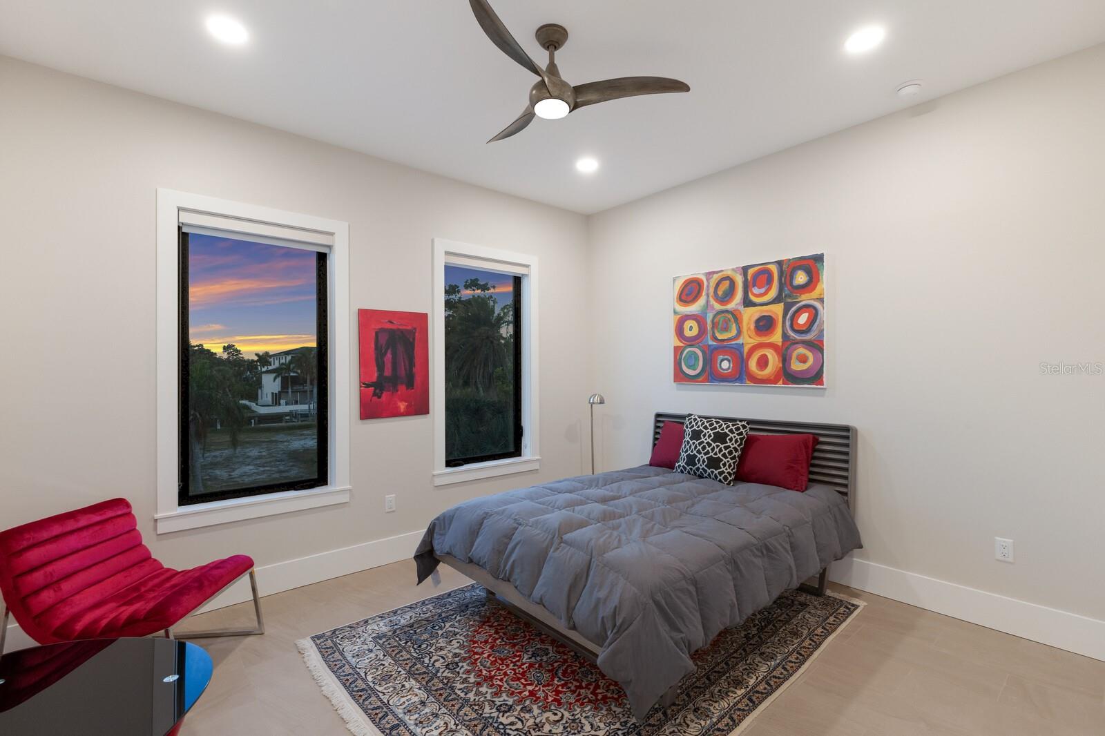 Image 32 of 69 For 569 Rountree Drive