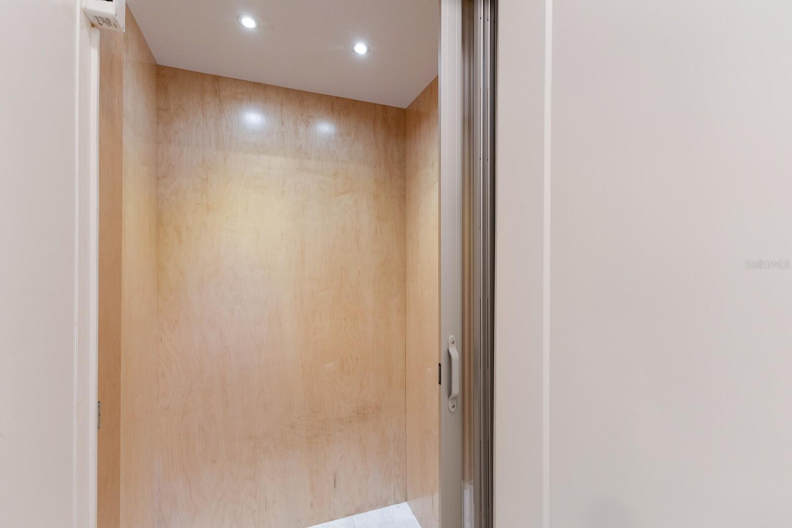 Image 37 of 69 For 569 Rountree Drive