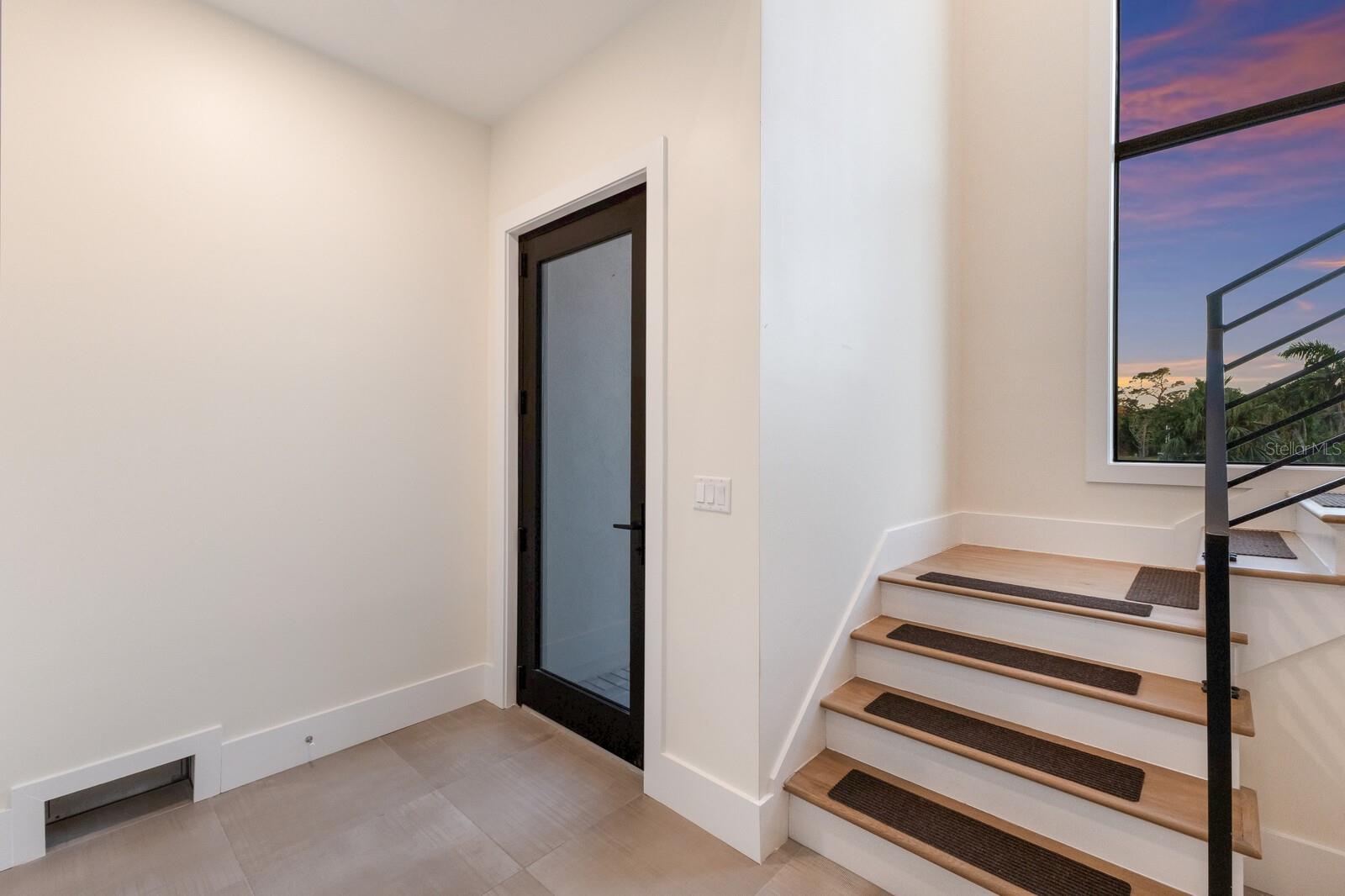 Image 8 of 69 For 569 Rountree Drive