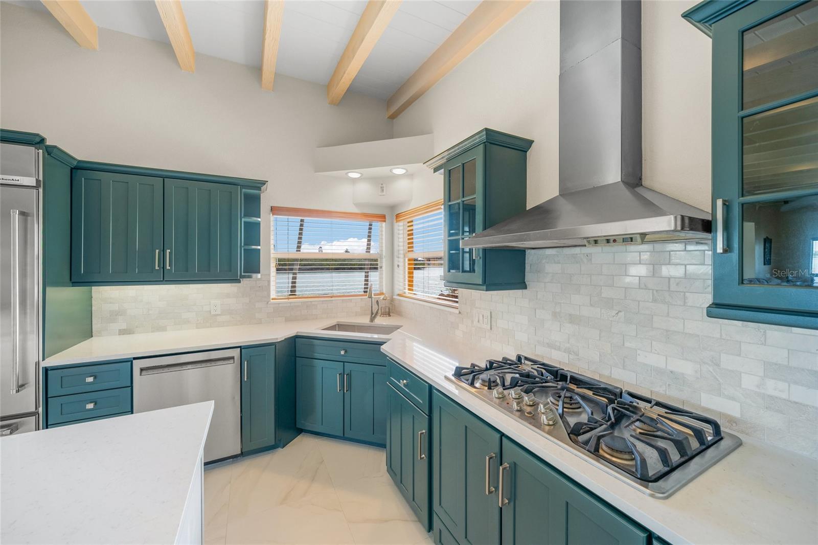 Image 17 of 61 For 929 Casey Cove Drive