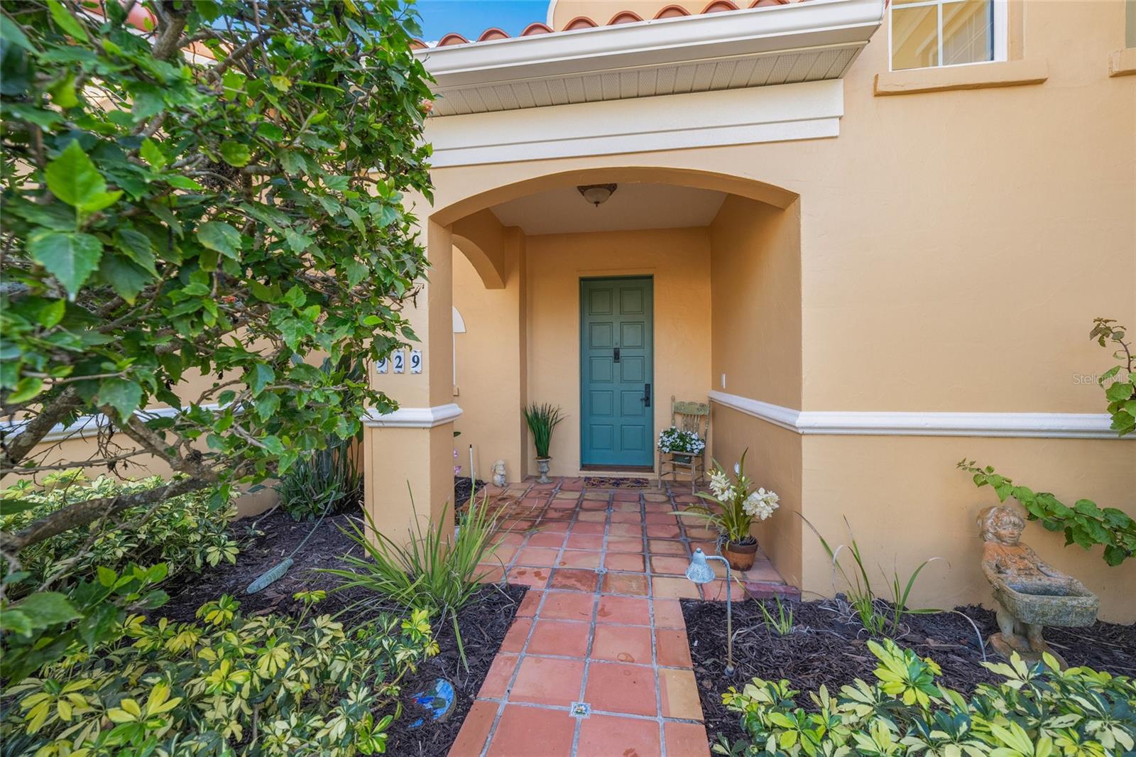 Image 9 of 61 For 929 Casey Cove Drive