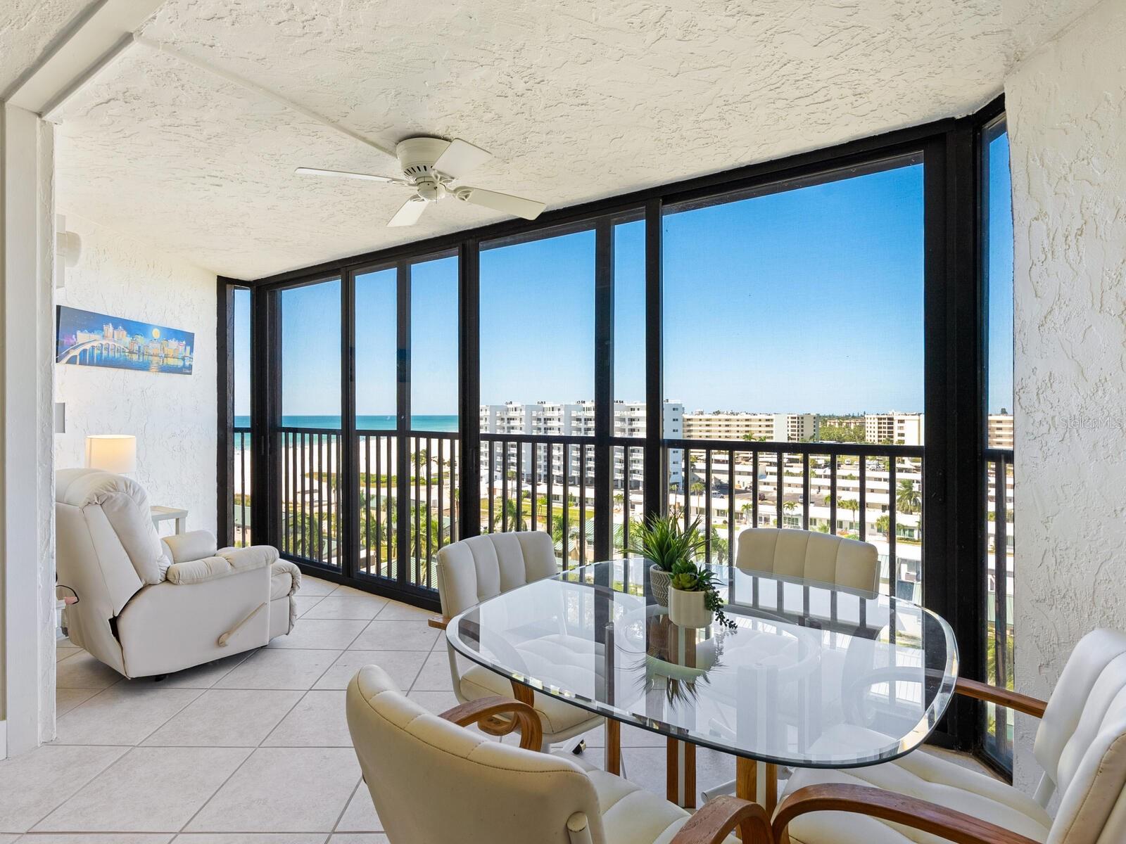 Image 10 of 43 For 5880 Midnight Pass Road 906