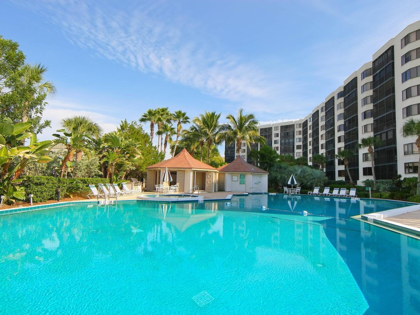 Image 32 of 43 For 5880 Midnight Pass Road 906