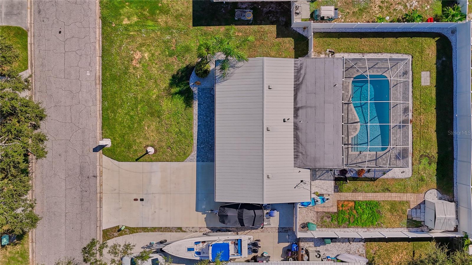 Image 44 of 64 For 1660 Livingstone Street